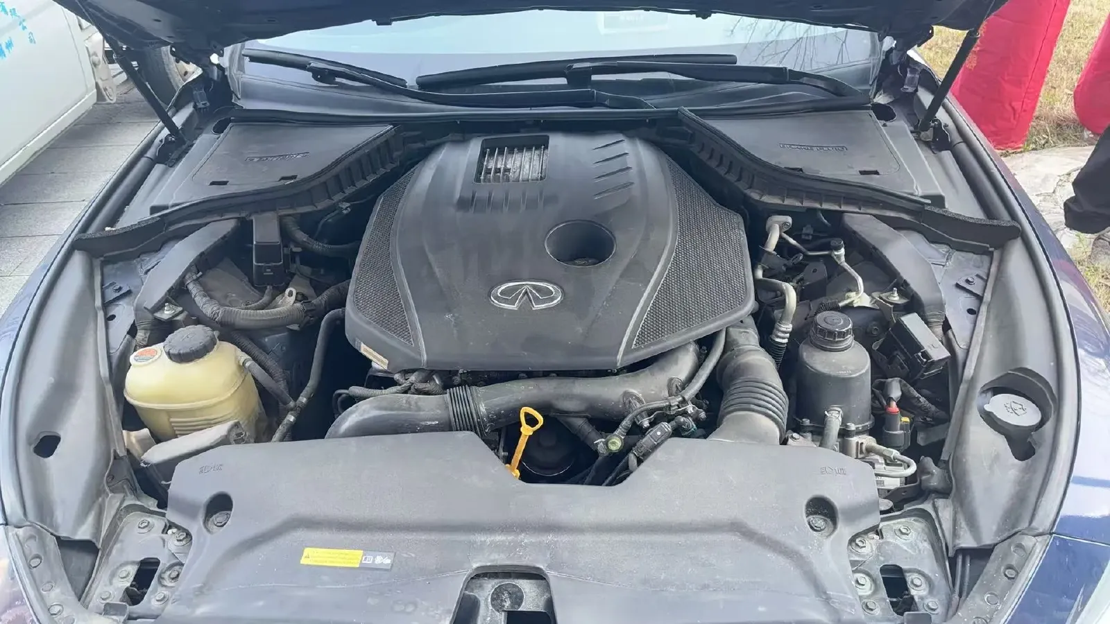 2018 Jeep Grand Commander 2.0T 265HP L4 9AT,autocango,china used car exporter,china ev exporter,chinese used car exporter,chinese used ev exporter