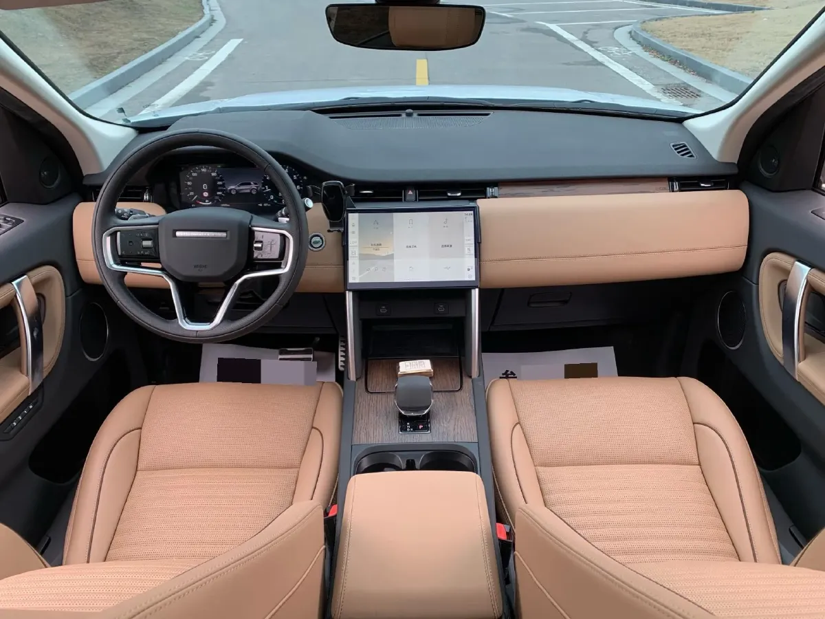 2023 Land Rover Discovery Sport 2.0T 249HP L4 9AT,autocango,china used car exporter,china ev exporter,chinese used car exporter,chinese used ev exporter