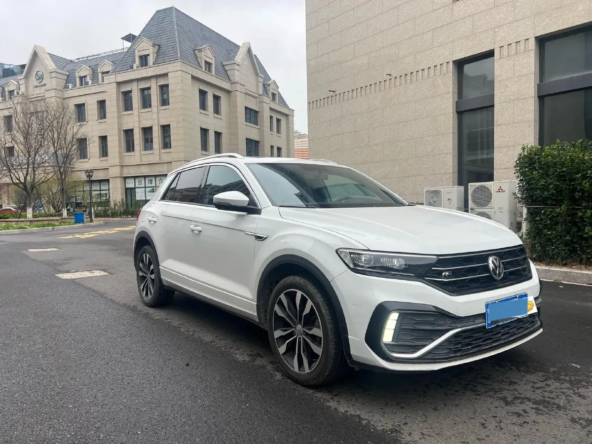 2020 Volkswagen T-Roc 1.4T 150HP L4 7DCT,autocango,china used car exporter,china ev exporter,chinese used car exporter,chinese used ev exporter