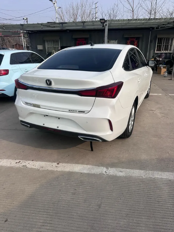 2020 ChangAn Eado 1.6L 128HP L4 5MT,autocango,china used car exporter,china ev exporter,chinese used car exporter,chinese used ev exporter