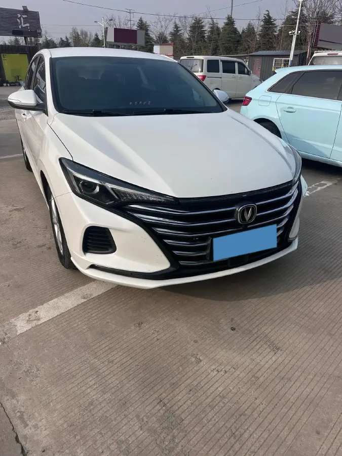 2020 ChangAn Eado 1.6L 128HP L4 5MT,autocango,china used car exporter,china ev exporter,chinese used car exporter,chinese used ev exporter