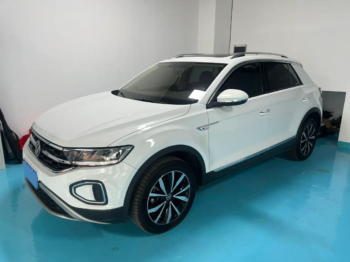 2023 Volkswagen T-Roc 1.4T 150HP L4 7DCT,autocango,china used car exporter,china ev exporter,chinese used car exporter,chinese used ev exporter