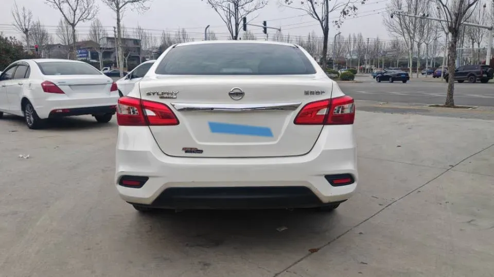 2022 Nissan Sylphy 1.6L 122HP L4 CVT,autocango,china used car exporter,china ev exporter,chinese used car exporter,chinese used ev exporter