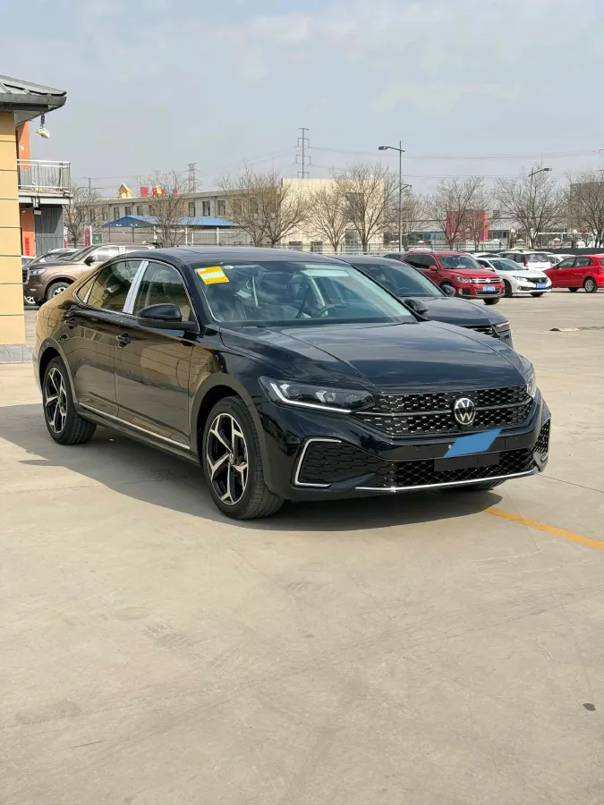 2026 Volkswagen Passat 2.0T 186HP L4 7DCT,autocango,china used car exporter,china ev exporter,chinese used car exporter,chinese used ev exporter