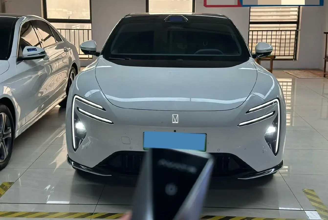 2025 Avatr 06 BEV,autocango,china used car exporter,china ev exporter,chinese used car exporter,chinese used ev exporter