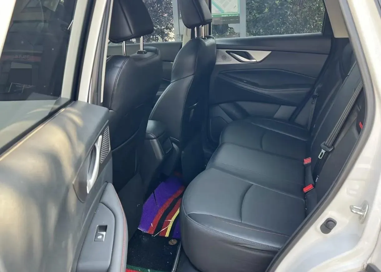 2022 ChangAn CS35 Plus 1.4T 160HP L4 7DCT,autocango,china used car exporter,china ev exporter,chinese used car exporter,chinese used ev exporter