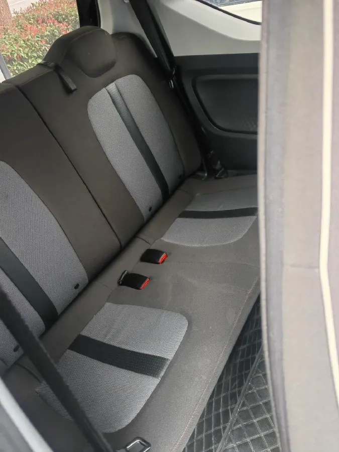 2022 WuLing HongGuang MINI EV BEV 26.5KWH,autocango,china used car exporter,china ev exporter,chinese used car exporter,chinese used ev exporter