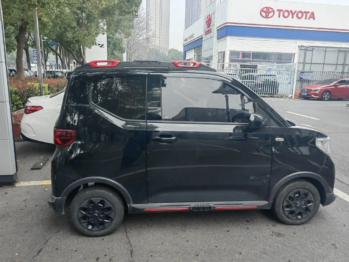 2022 WuLing HongGuang MINI EV BEV 26.5KWH,autocango,china used car exporter,china ev exporter,chinese used car exporter,chinese used ev exporter