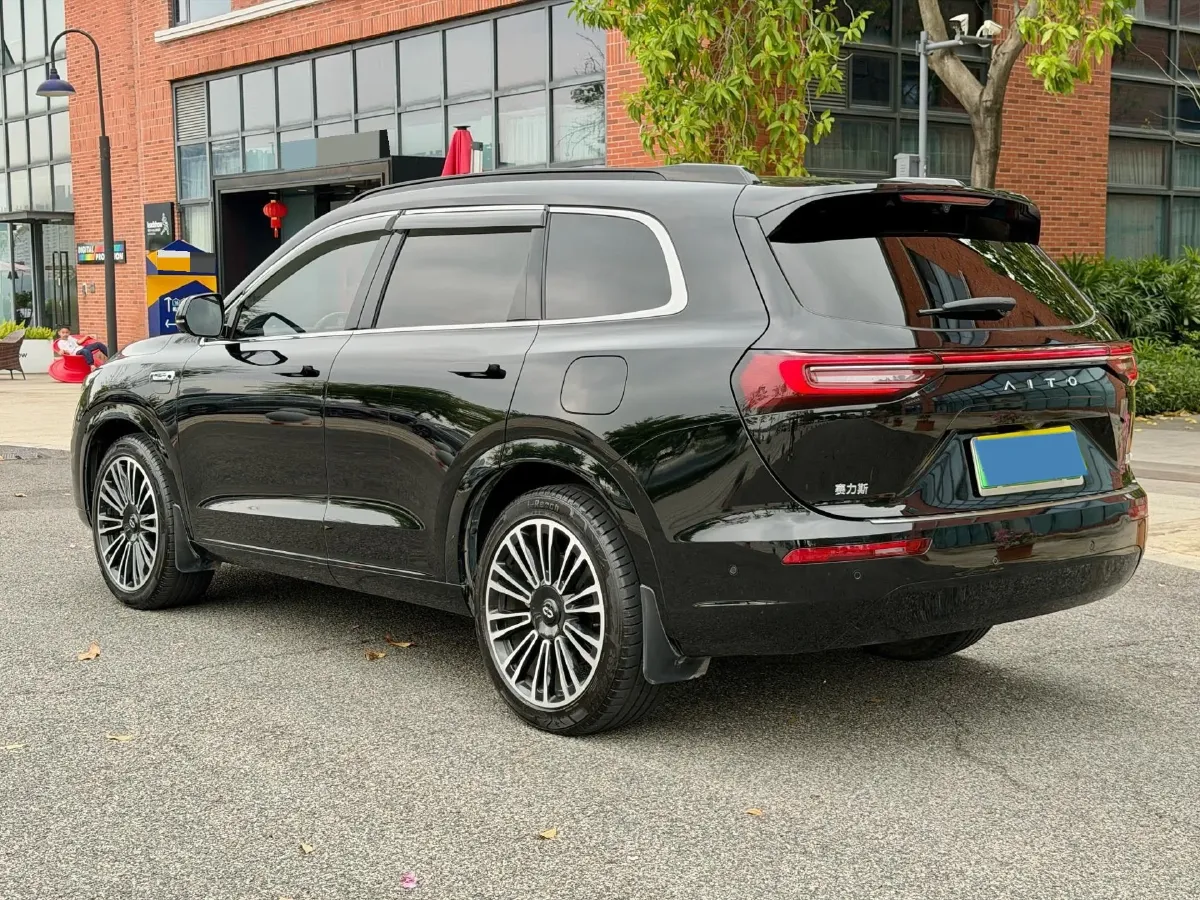 2024 AITO AITO M7 1.5T 152HP L4 REEV 40KWH,autocango,china used car exporter,china ev exporter,chinese used car exporter,chinese used ev exporter