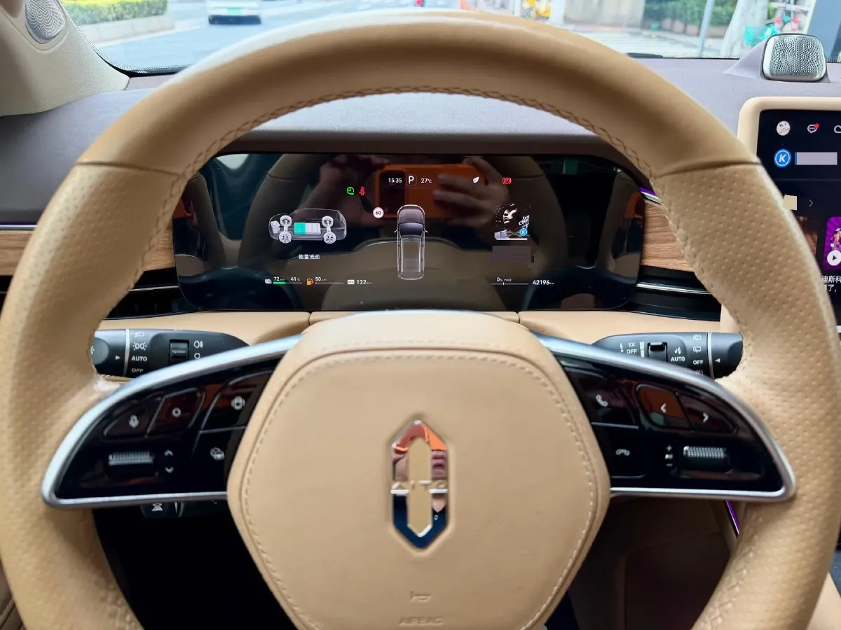 2024 AITO AITO M7 1.5T 152HP L4 REEV 40KWH,autocango,china used car exporter,china ev exporter,chinese used car exporter,chinese used ev exporter