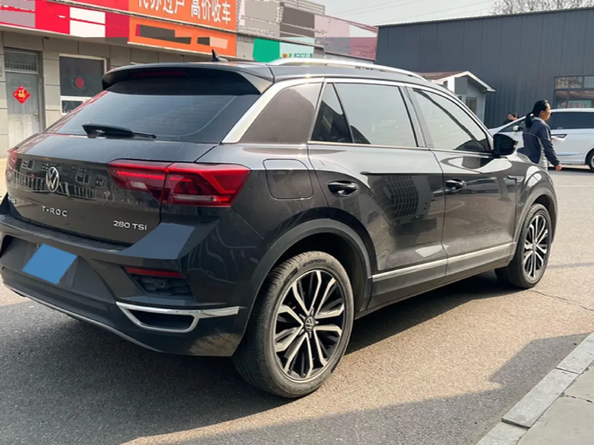 2022 Volkswagen T-Roc 1.4T 150HP L4 7DCT,autocango,china used car exporter,china ev exporter,chinese used car exporter,chinese used ev exporter