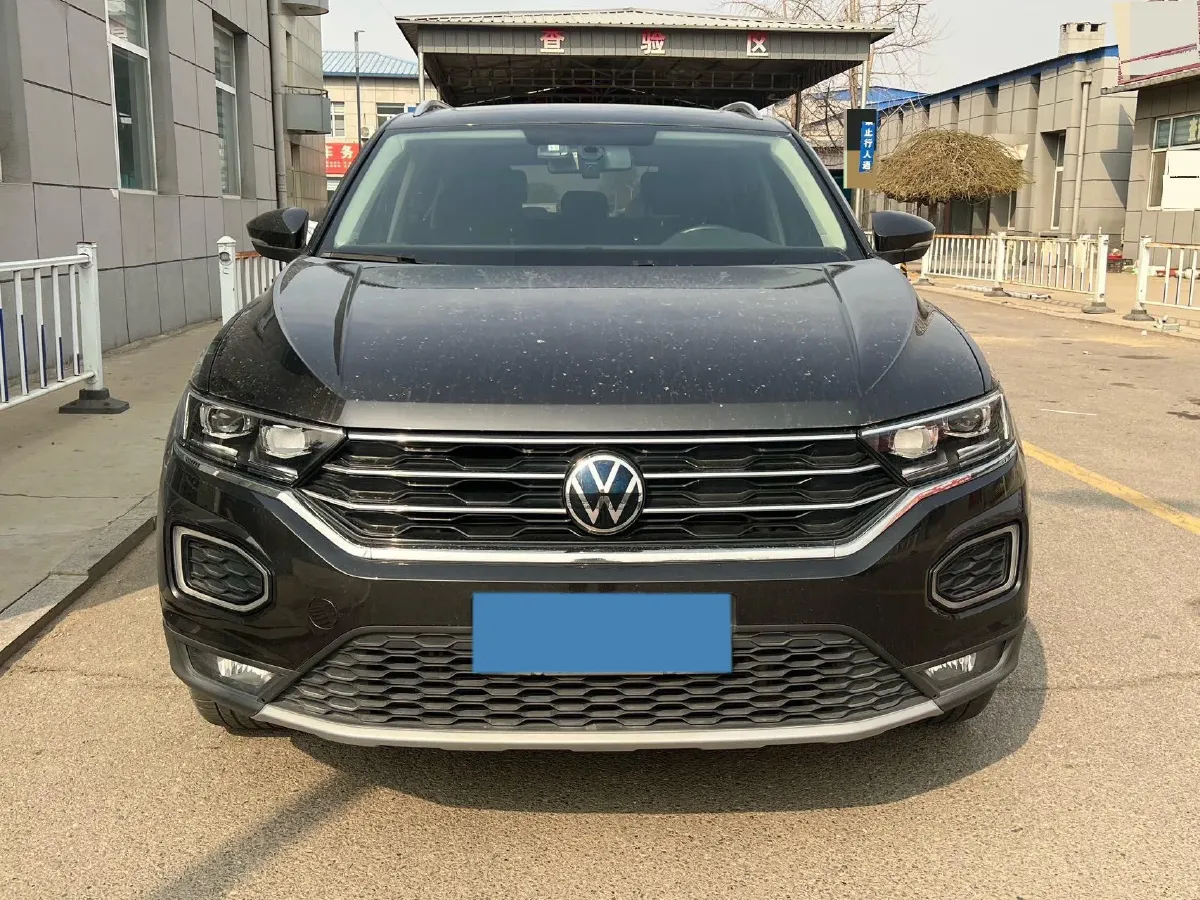 2022 Volkswagen T-Roc 1.4T 150HP L4 7DCT,autocango,china used car exporter,china ev exporter,chinese used car exporter,chinese used ev exporter