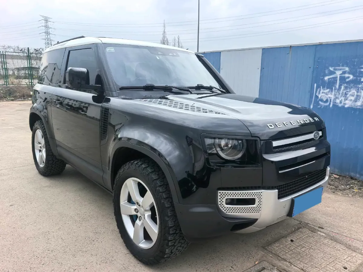 2021 Land Rover Defender 3.0T 400HP L6 8AT,autocango,china used car exporter,china ev exporter,chinese used car exporter,chinese used ev exporter