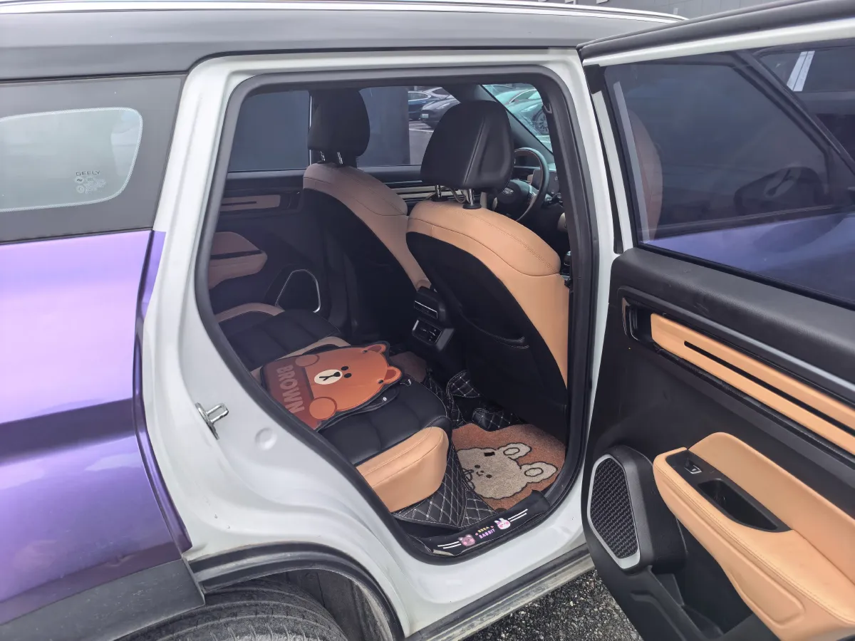 2023 Geely ICON 1.5T 181HP L4 7DCT,autocango,china used car exporter,china ev exporter,chinese used car exporter,chinese used ev exporter