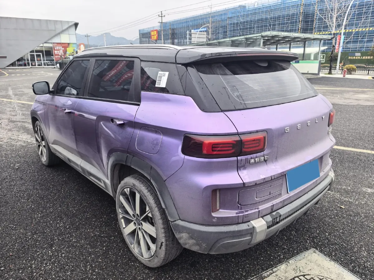 2023 Geely ICON 1.5T 181HP L4 7DCT,autocango,china used car exporter,china ev exporter,chinese used car exporter,chinese used ev exporter