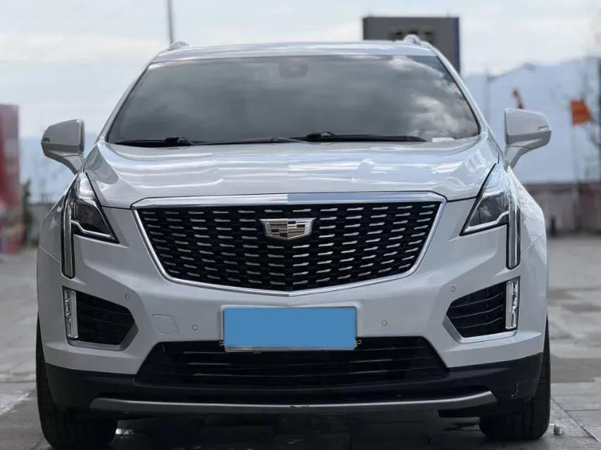 2021 Cadillac XT5 2.0T 237HP L4 9AT,autocango,china used car exporter,china ev exporter,chinese used car exporter,chinese used ev exporter