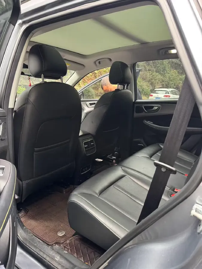 2020 Roewe RX5 1.5T 173HP L4 7DCT,autocango,china used car exporter,china ev exporter,chinese used car exporter,chinese used ev exporter