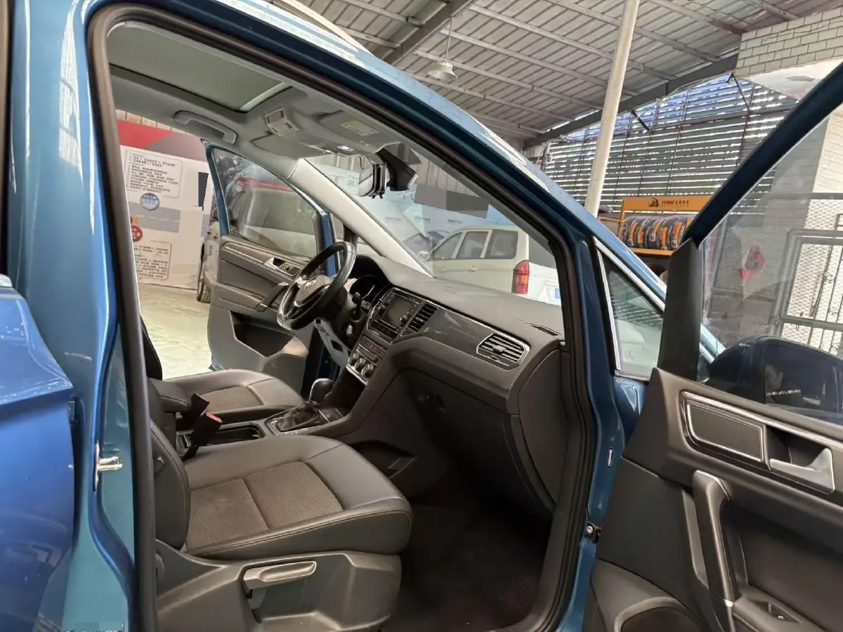 2018 Volkswagen Golf Sportsvan 1.4T 131HP L4 7DCT,autocango,china used car exporter,china ev exporter,chinese used car exporter,chinese used ev exporter