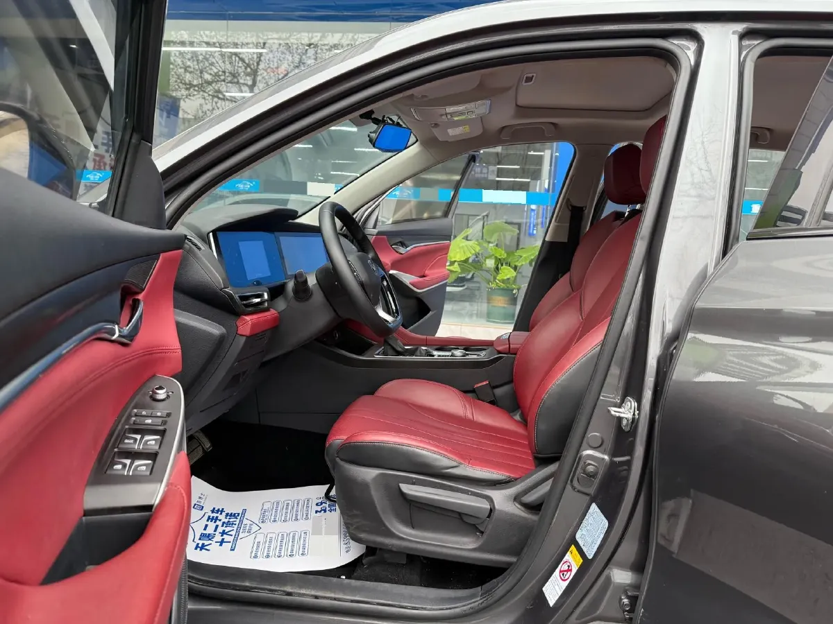 2021 ChangAn CS75 Plus 1.5T 178HP L4 6AT,autocango,china used car exporter,china ev exporter,chinese used car exporter,chinese used ev exporter