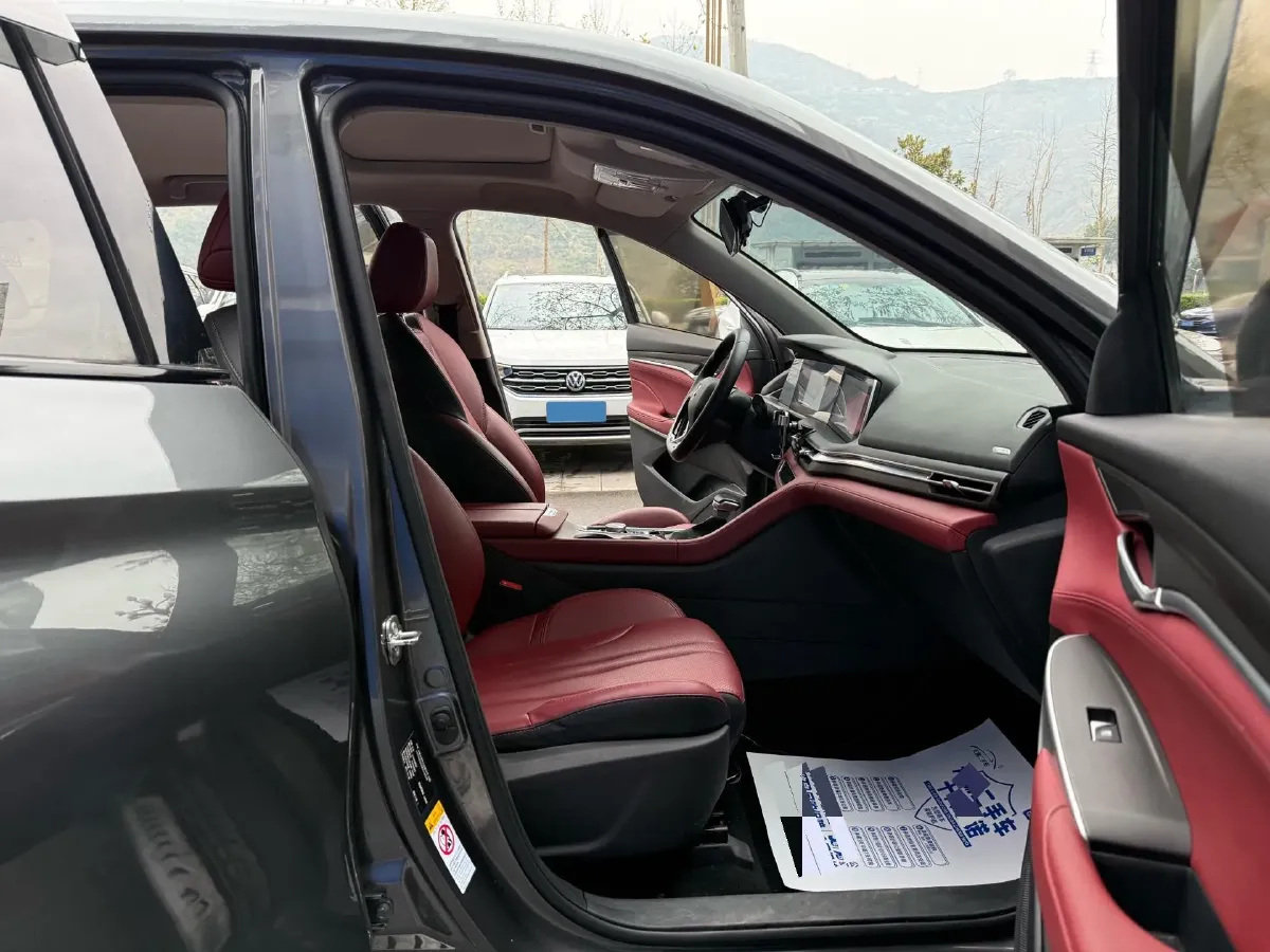 2021 ChangAn CS75 Plus 1.5T 178HP L4 6AT,autocango,china used car exporter,china ev exporter,chinese used car exporter,chinese used ev exporter