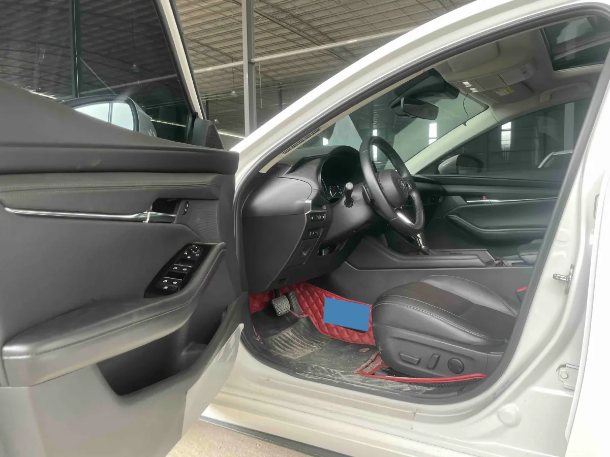 2021 Mazda 3 Axela 2.0L 158HP L4 6AT,autocango,china used car exporter,china ev exporter,chinese used car exporter,chinese used ev exporter