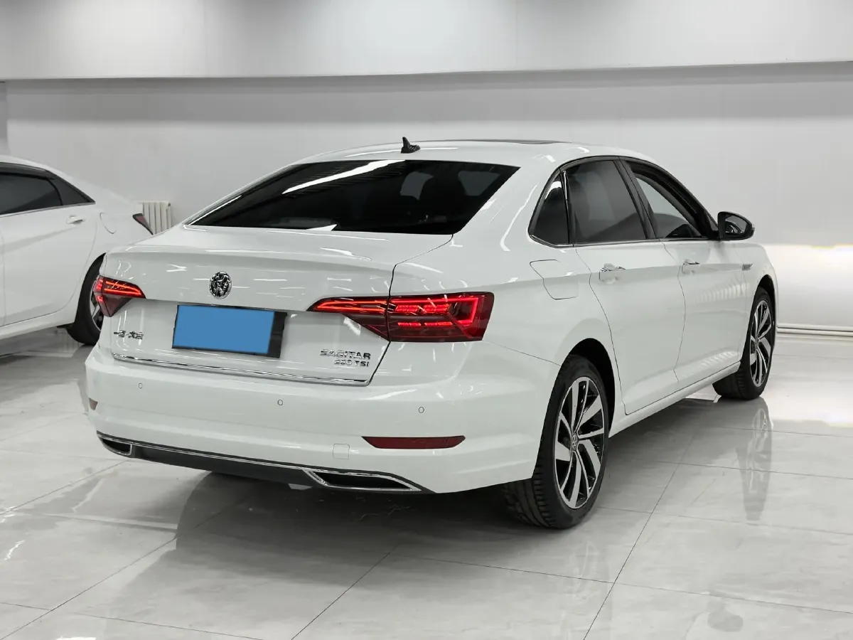 2022 Volkswagen Sagitar 1.4T 150HP L4 7DCT,autocango,china used car exporter,china ev exporter,chinese used car exporter,chinese used ev exporter