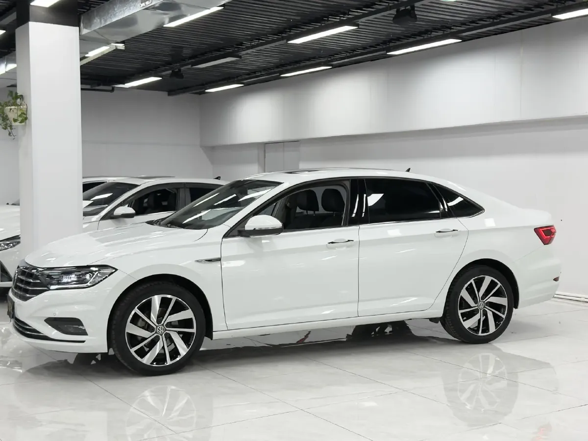 2022 Volkswagen Sagitar 1.4T 150HP L4 7DCT,autocango,china used car exporter,china ev exporter,chinese used car exporter,chinese used ev exporter