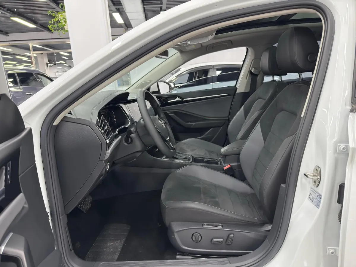 2022 Volkswagen Sagitar 1.4T 150HP L4 7DCT,autocango,china used car exporter,china ev exporter,chinese used car exporter,chinese used ev exporter