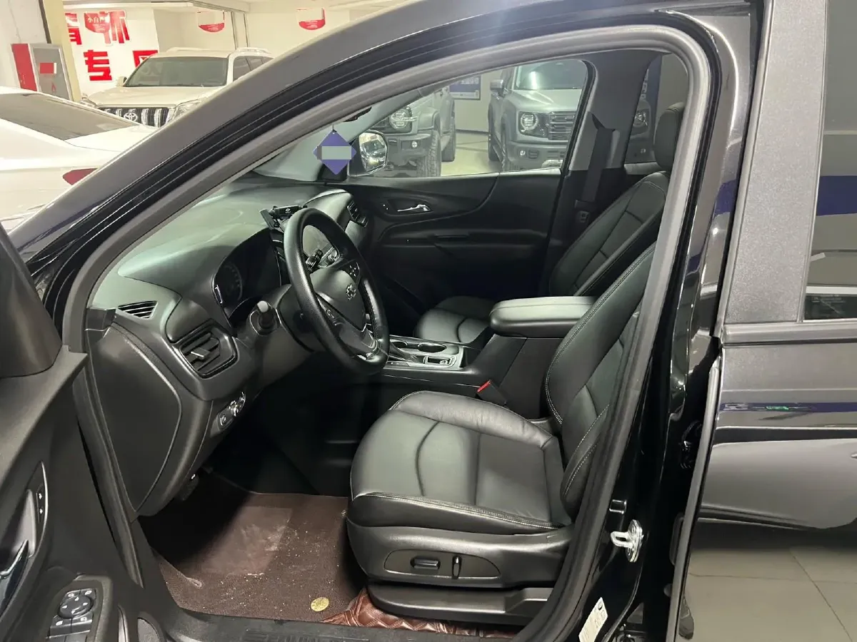 2021 Chevrolet Equinox 1.5T 169HP L4 6AT,autocango,china used car exporter,china ev exporter,chinese used car exporter,chinese used ev exporter