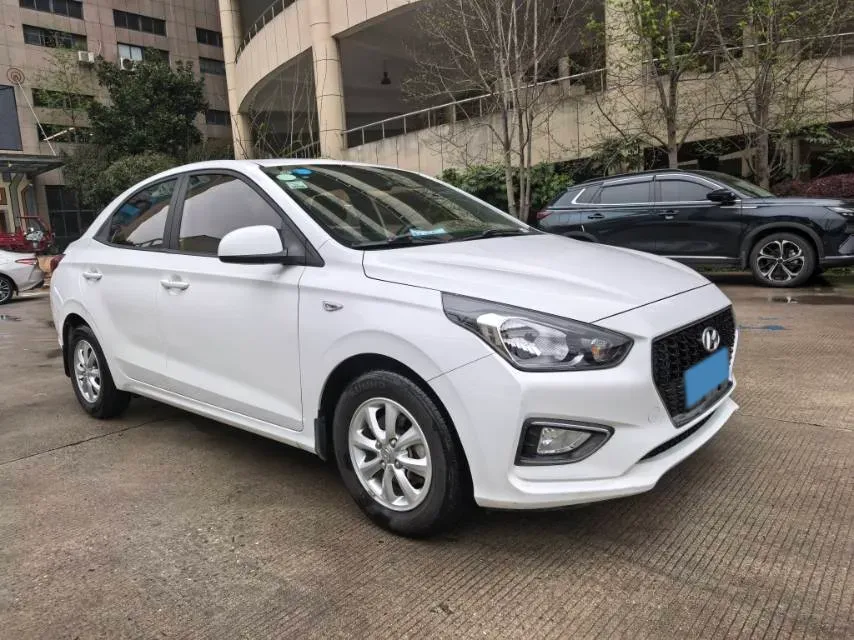 2017 Hyundai Reina 1.4L 95HP L4 4AT,autocango,china used car exporter,china ev exporter,chinese used car exporter,chinese used ev exporter