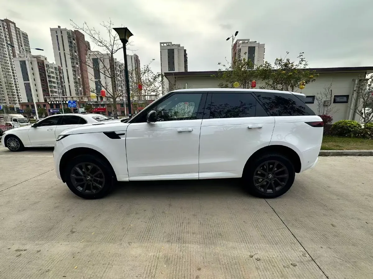 2023 Land Rover Range Rover Sport 3.0T 400HP L6 8AT,autocango,china used car exporter,china ev exporter,chinese used car exporter,chinese used ev exporter
