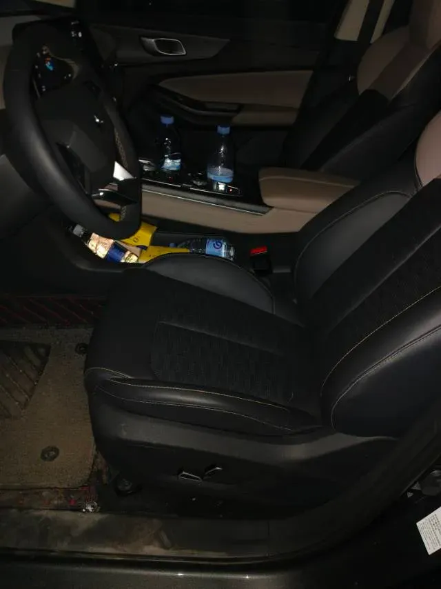 2022 ChangAn Oshan X7 Plus 1.5T 188HP L4 7DCT,autocango,china used car exporter,china ev exporter,chinese used car exporter,chinese used ev exporter