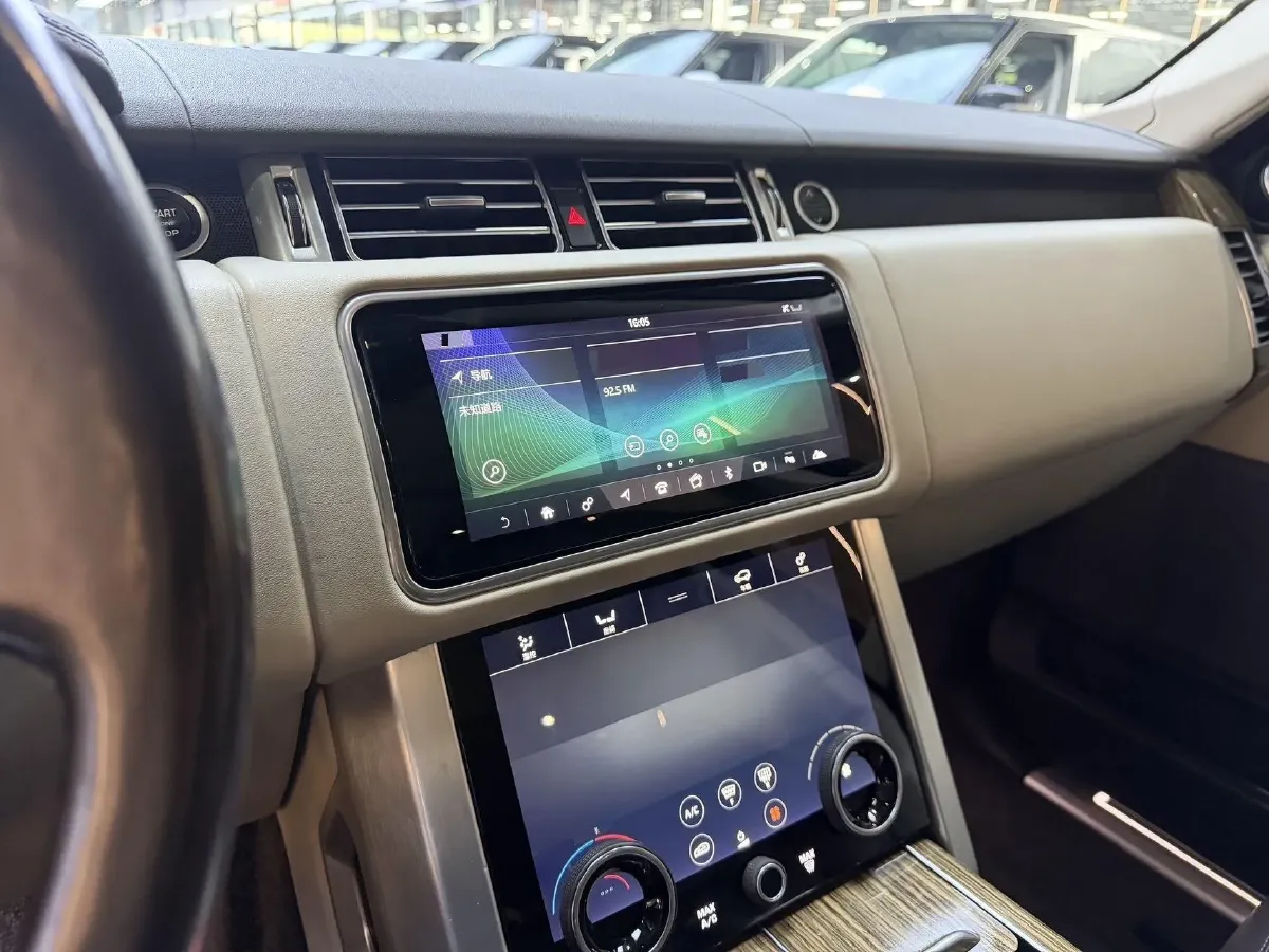 2019 Land Rover Range Rover 3.0T 381HP V6 8AT,autocango,china used car exporter,china ev exporter,chinese used car exporter,chinese used ev exporter