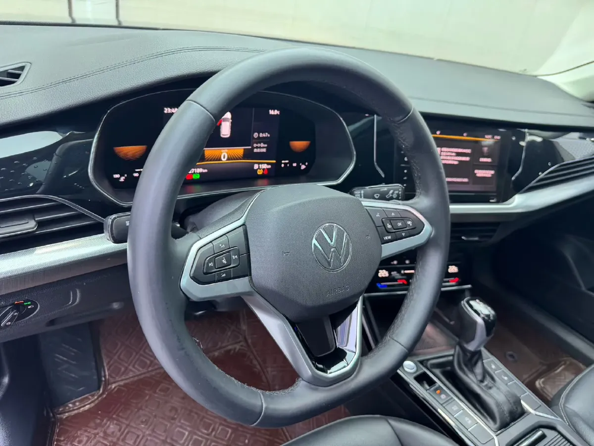2022 Volkswagen Lamando 1.4T 150HP L4 7DCT,autocango,china used car exporter,china ev exporter,chinese used car exporter,chinese used ev exporter