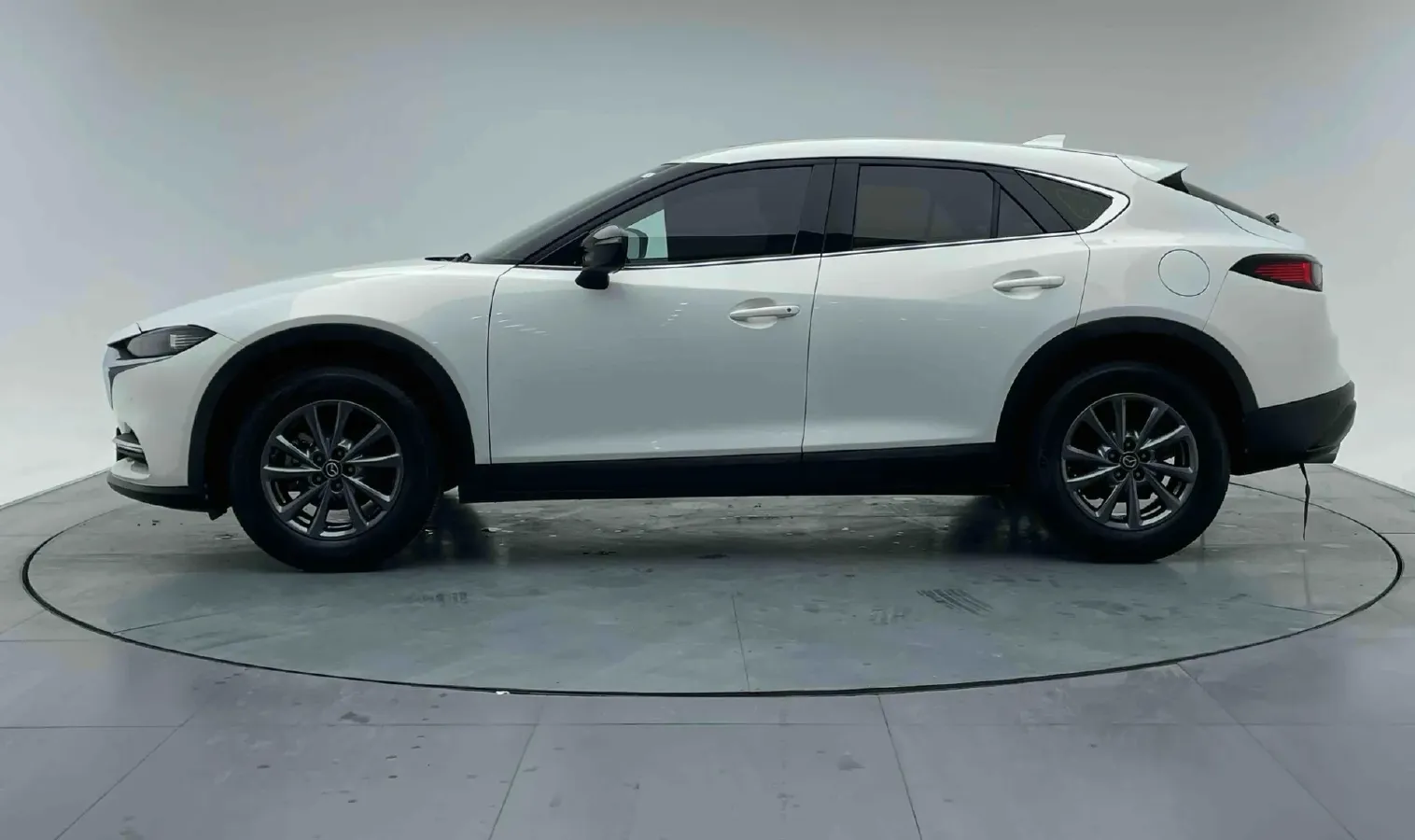 2021 Mazda CX-4 2.0L 158HP L4 6AT,autocango,china used car exporter,china ev exporter,chinese used car exporter,chinese used ev exporter
