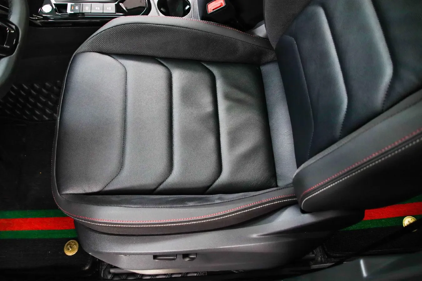 2022 Volkswagen Tayron 1.4T 150HP L4 7DCT,autocango,china used car exporter,china ev exporter,chinese used car exporter,chinese used ev exporter