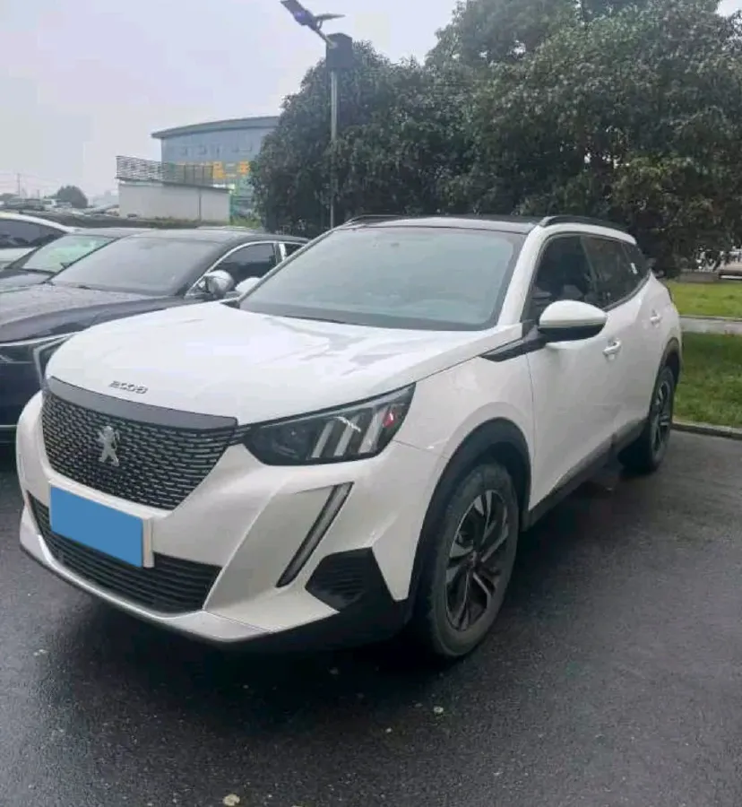 2022 Peugeot 2008 1.2T 136HP L3 6DCT,autocango,china used car exporter,china ev exporter,chinese used car exporter,chinese used ev exporter