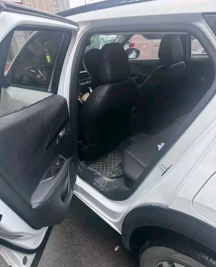 2022 Peugeot 2008 1.2T 136HP L3 6DCT,autocango,china used car exporter,china ev exporter,chinese used car exporter,chinese used ev exporter