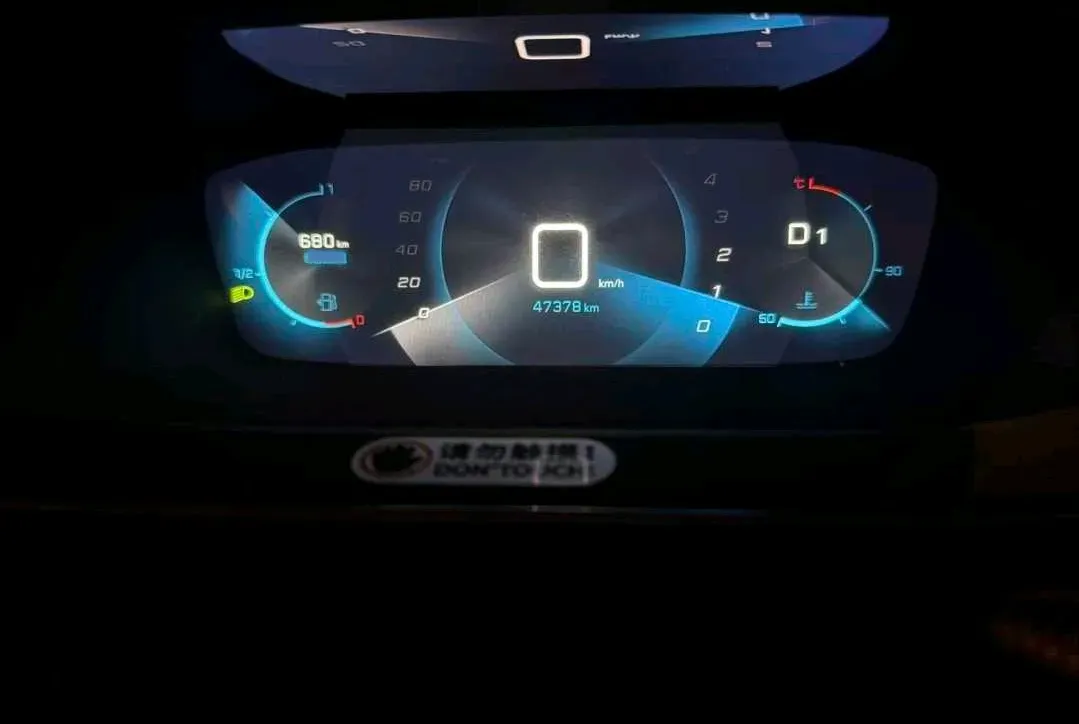 2022 Peugeot 2008 1.2T 136HP L3 6DCT,autocango,china used car exporter,china ev exporter,chinese used car exporter,chinese used ev exporter