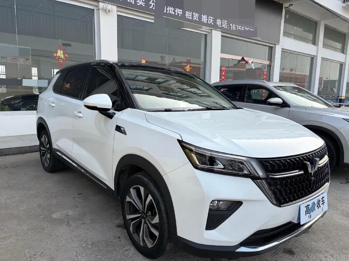 2021 WuLing XingChen 1.5T 147HP L4 CVT,autocango,china used car exporter,china ev exporter,chinese used car exporter,chinese used ev exporter