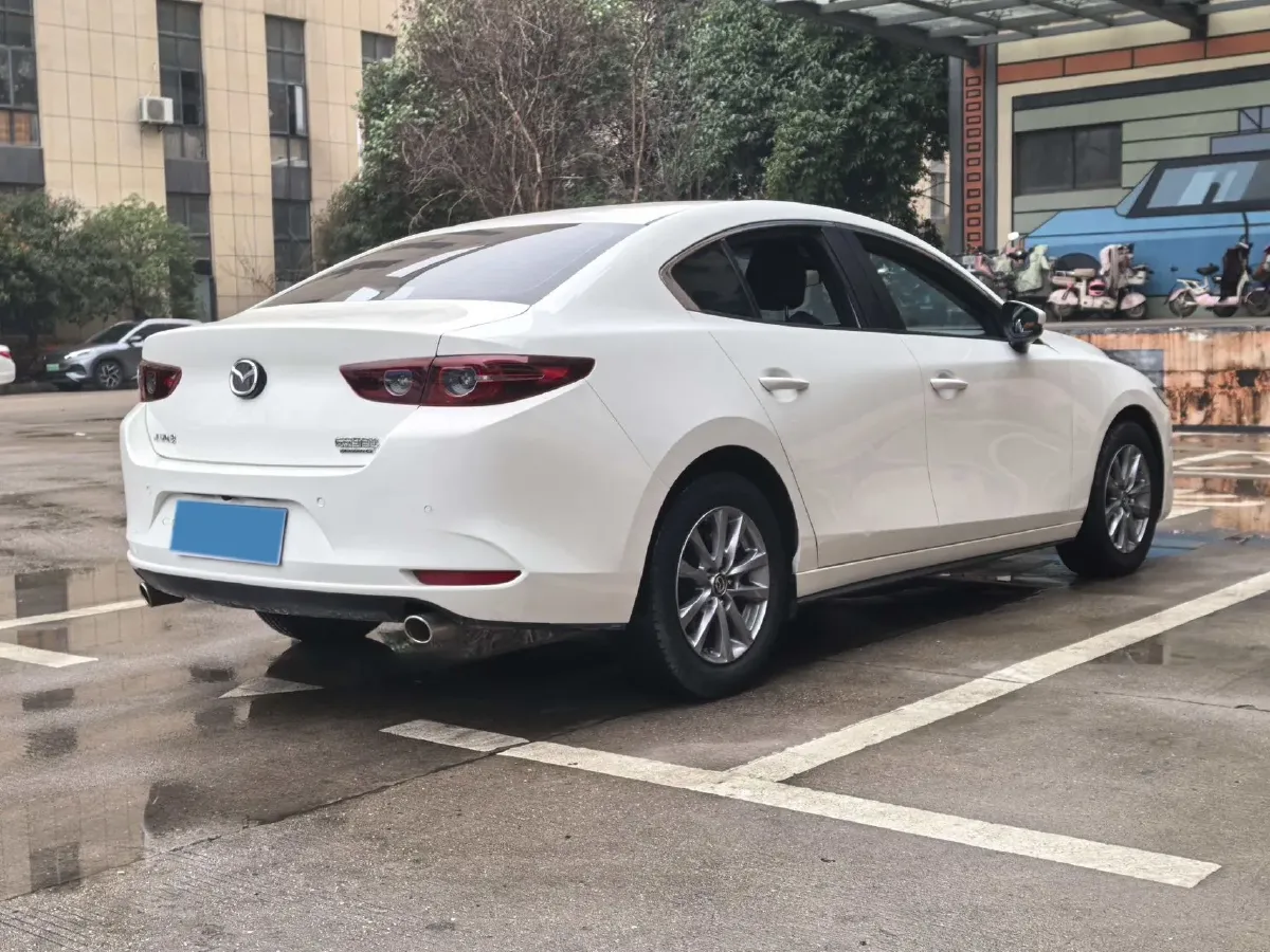 2021 Mazda 3 Axela 1.5L 117HP L4 6AT,autocango,china used car exporter,china ev exporter,chinese used car exporter,chinese used ev exporter