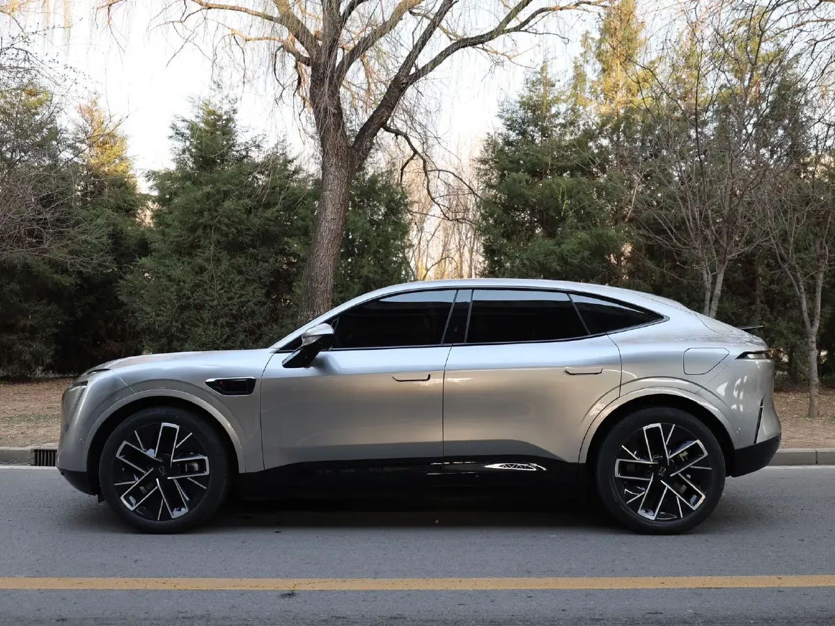 2023 Avatr 11 BEV 90KWH,autocango,china used car exporter,china ev exporter,chinese used car exporter,chinese used ev exporter