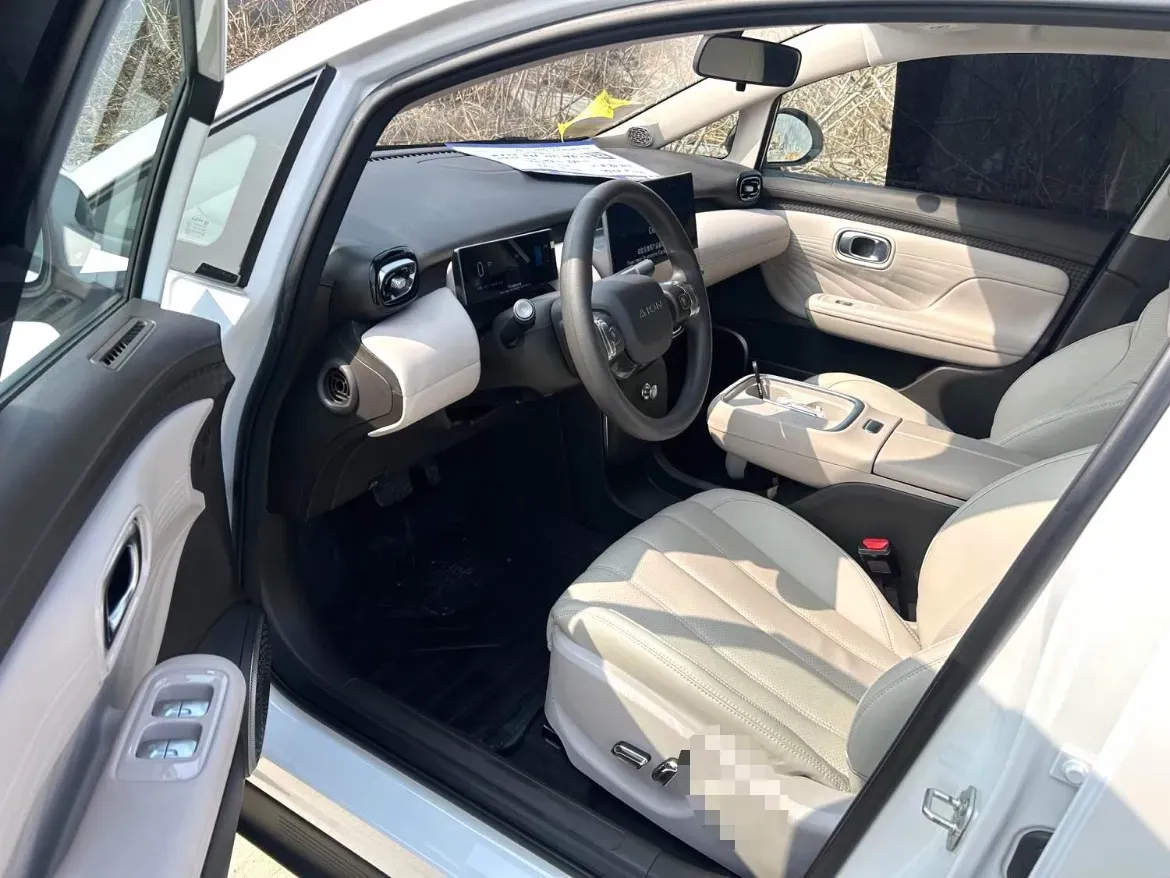 2025 Aion AION UT BEV,autocango,china used car exporter,china ev exporter,chinese used car exporter,chinese used ev exporter