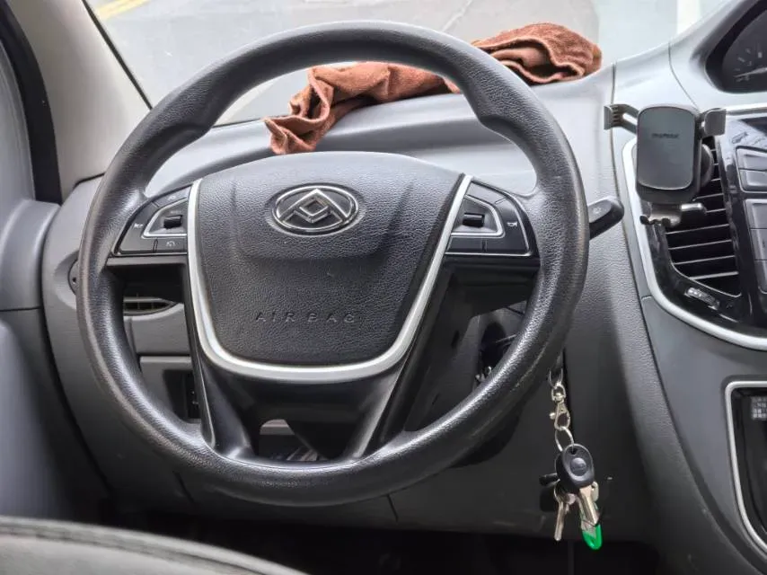 2023 MAXUS Interstellar 2.0T 163HP L4 6MT,autocango,china used car exporter,china ev exporter,chinese used car exporter,chinese used ev exporter