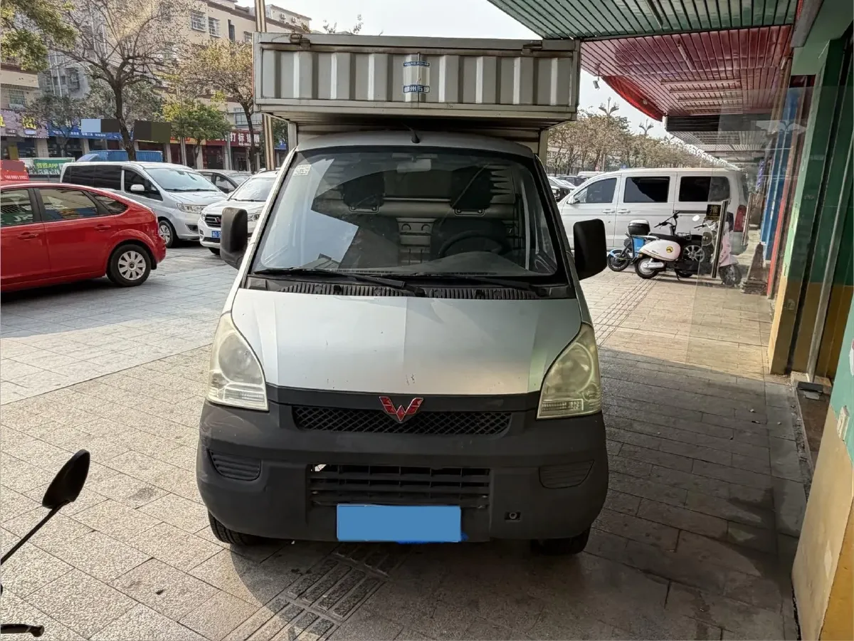 2016 WuLing ZhiGuang Mini Truck 1.2L 82HP L4 5MT,autocango,china used car exporter,china ev exporter,chinese used car exporter,chinese used ev exporter