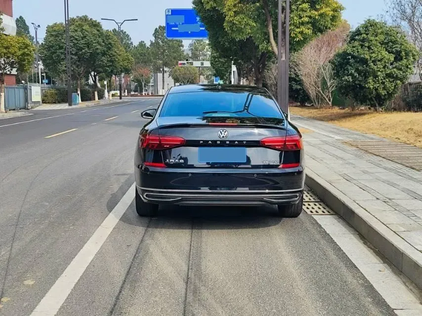 2019 Skoda Kodiak 2.0T 186HP L4 7DCT,autocango,china used car exporter,china ev exporter,chinese used car exporter,chinese used ev exporter