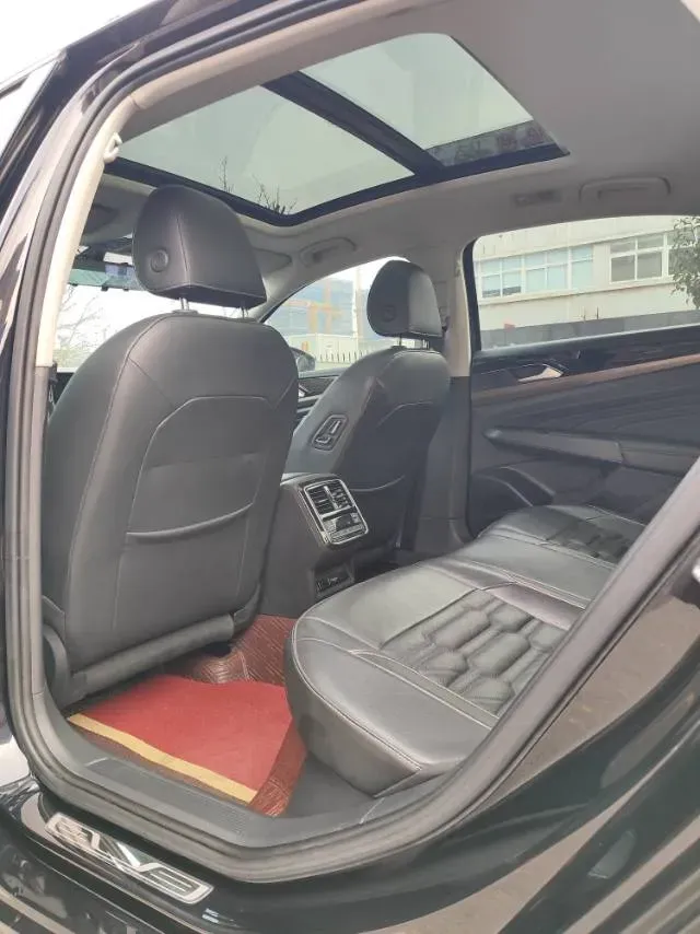 2019 Skoda Kodiak 2.0T 186HP L4 7DCT,autocango,china used car exporter,china ev exporter,chinese used car exporter,chinese used ev exporter