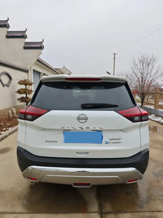 2023 Nissan X-Trail 1.5T 144HP L3 Hybrid,autocango,china used car exporter,china ev exporter,chinese used car exporter,chinese used ev exporter