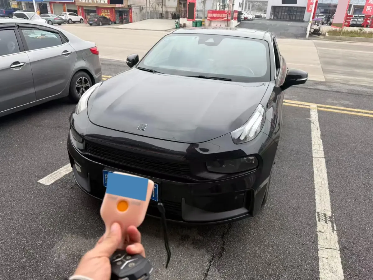 2018 Toyota C-HR 2.0L 171HP L4 CVT,autocango,china used car exporter,china ev exporter,chinese used car exporter,chinese used ev exporter