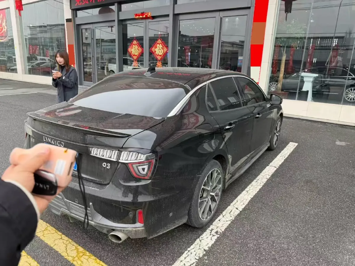 2018 Toyota C-HR 2.0L 171HP L4 CVT,autocango,china used car exporter,china ev exporter,chinese used car exporter,chinese used ev exporter